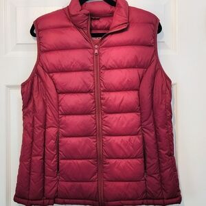 Market & Spruce Burgundy Puffer Vest Size XL